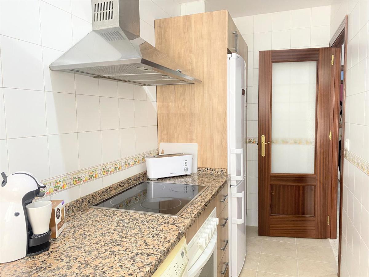 Apartamento Entero A 10 Minutos En Coche De Sevilla Centro Camas Exterior photo